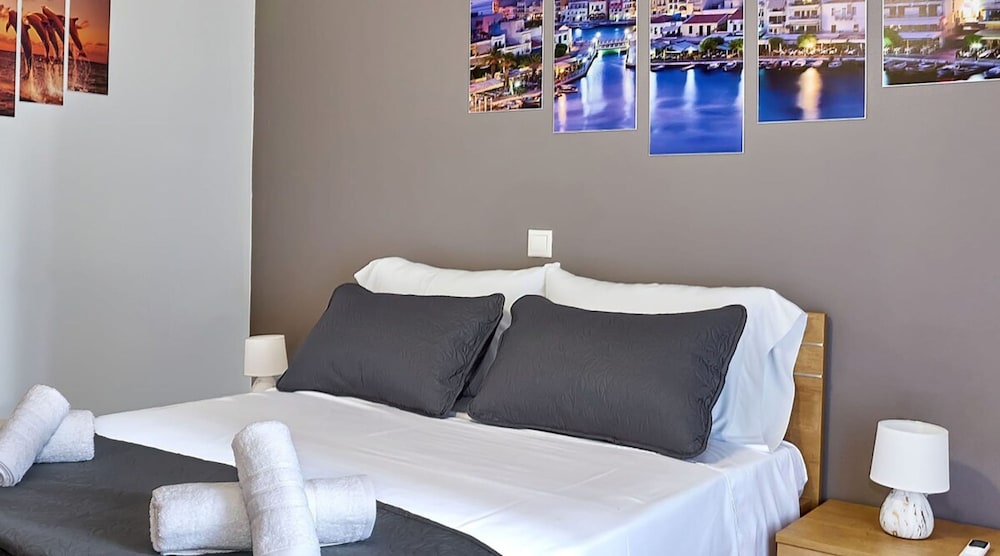 Middle Of Crete Apartment