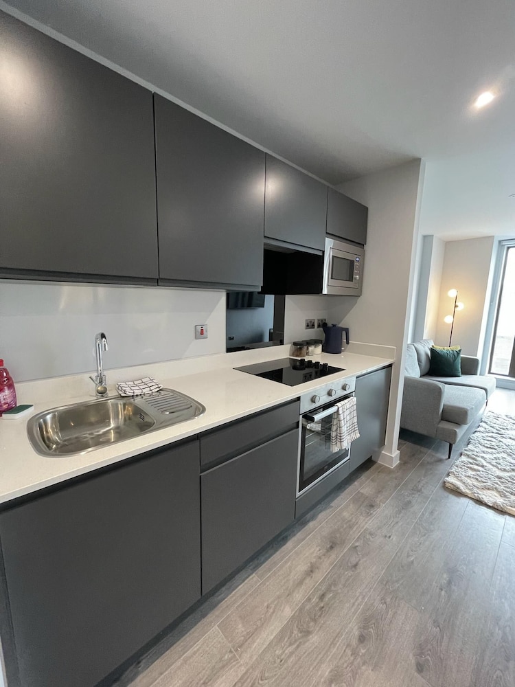 5 Star Brand New Liverpool City Centre Apartment