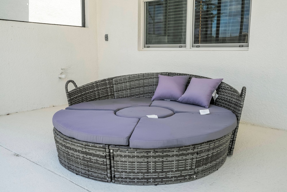 Stunning Masterpiece 15 Ensuites