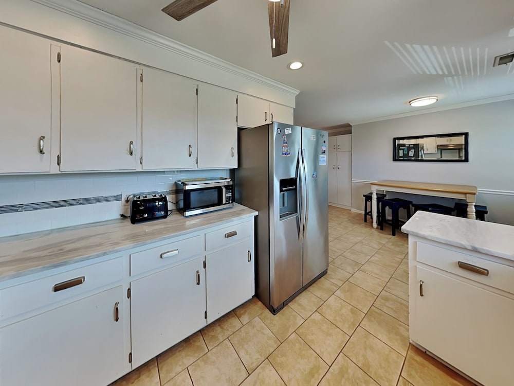 Tournesol by Topsail Realty