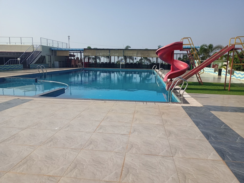Mango Valley Resorts Ganpatipule