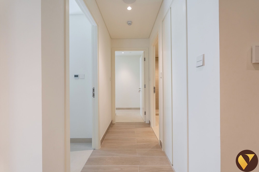 Vogue Rosewater Creek Beach Stylish 2BR