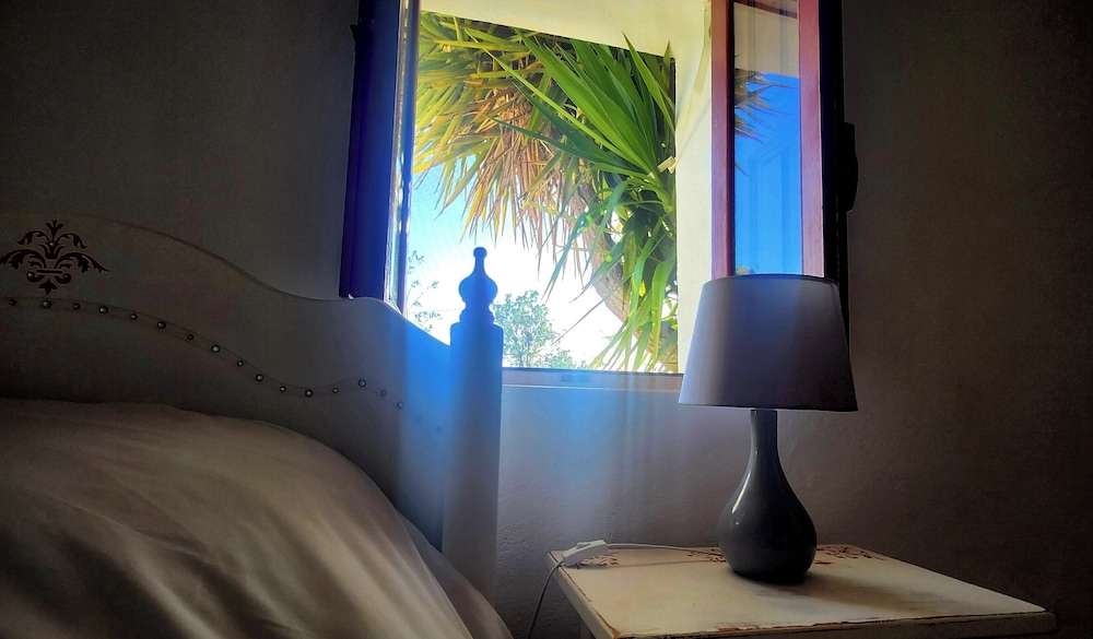 Casita-1 To 7guests-private/pool-patio-bbq-parking