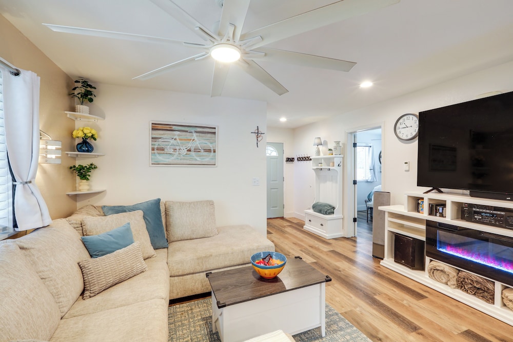 Half-mi to Trails: Pet-friendly Home in Flagstaff!