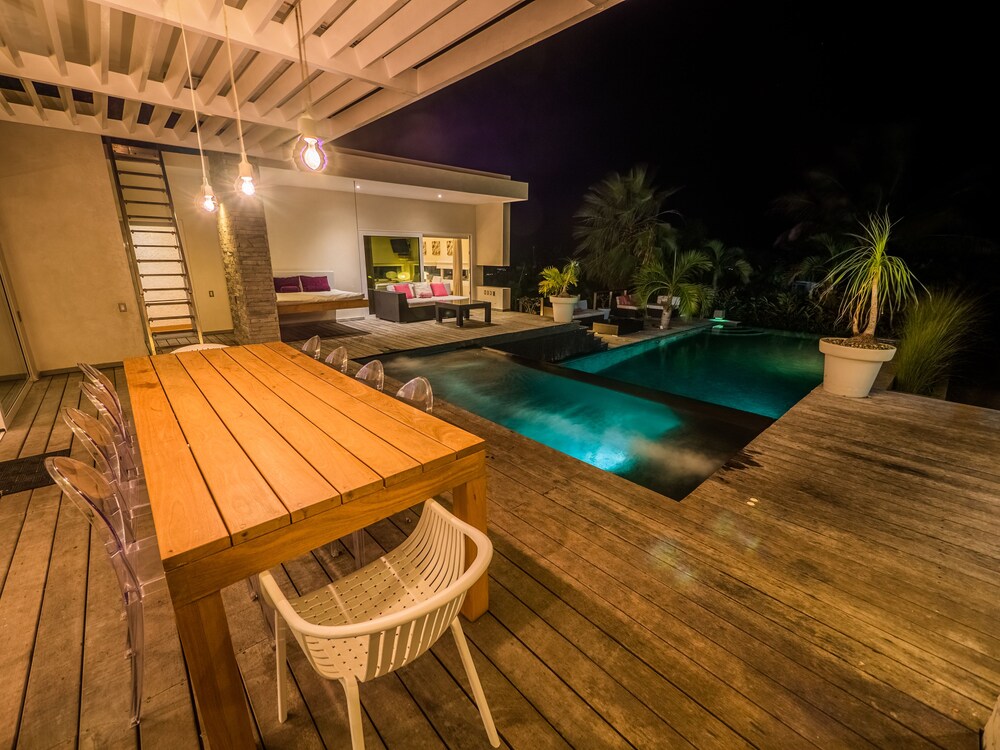 Villas Agua Dulce