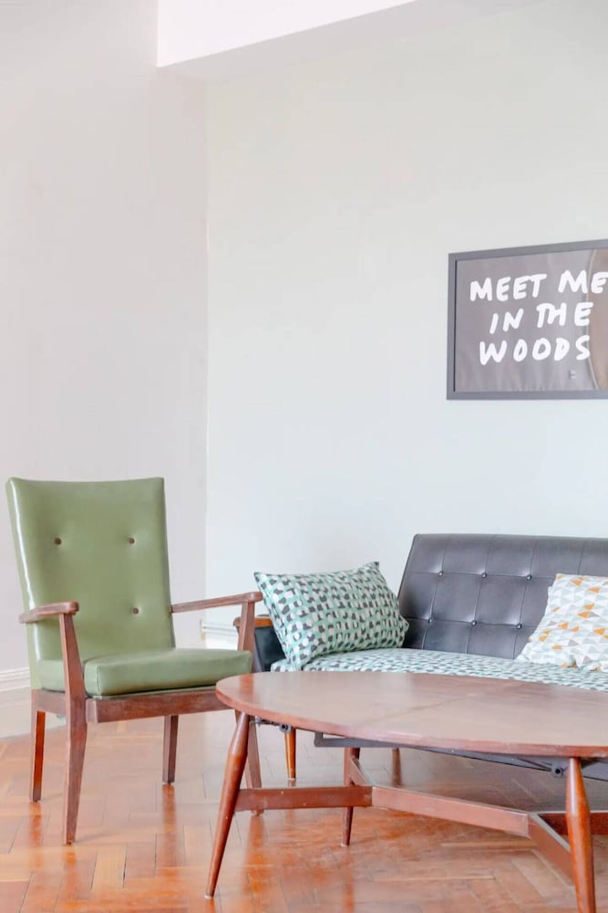 Stylish & Welcoming 3BD Flat - Stoke Newington