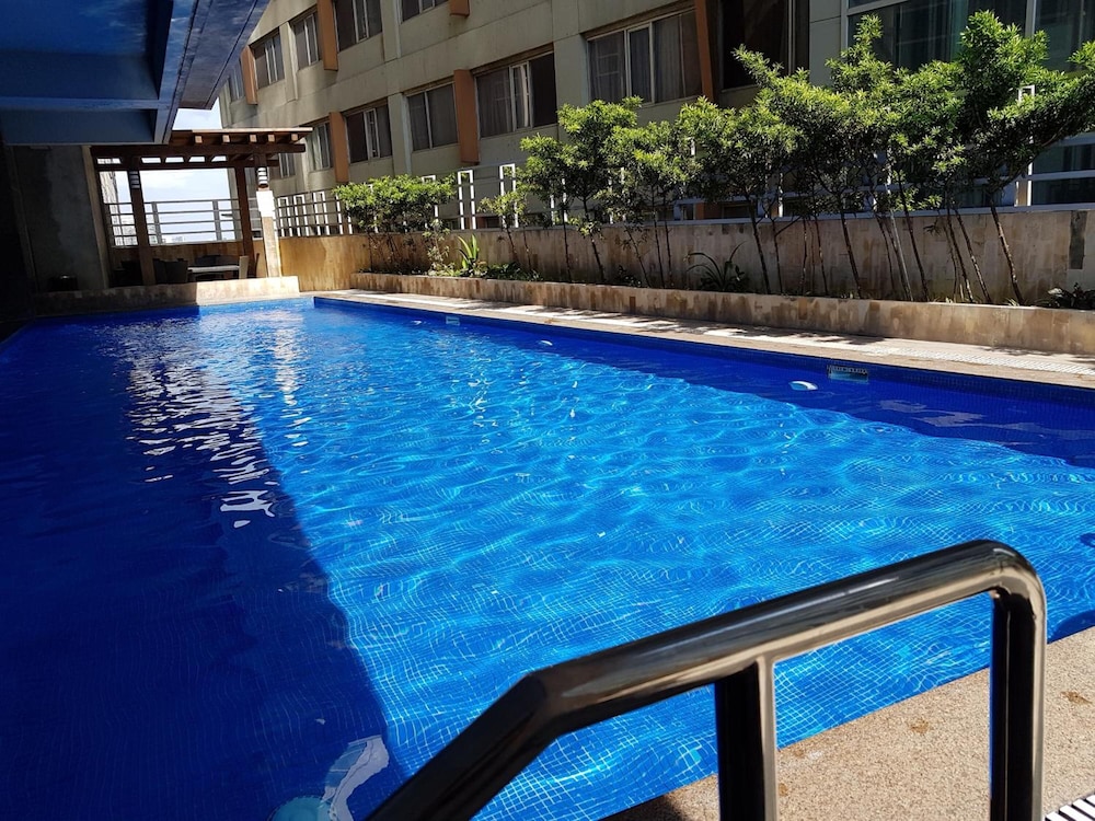 Cebu Vacations - Escario Central Hotel - Property Image 6