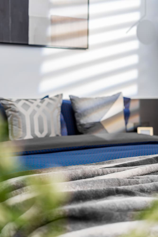 base-Sanlitun Serviced Apartment