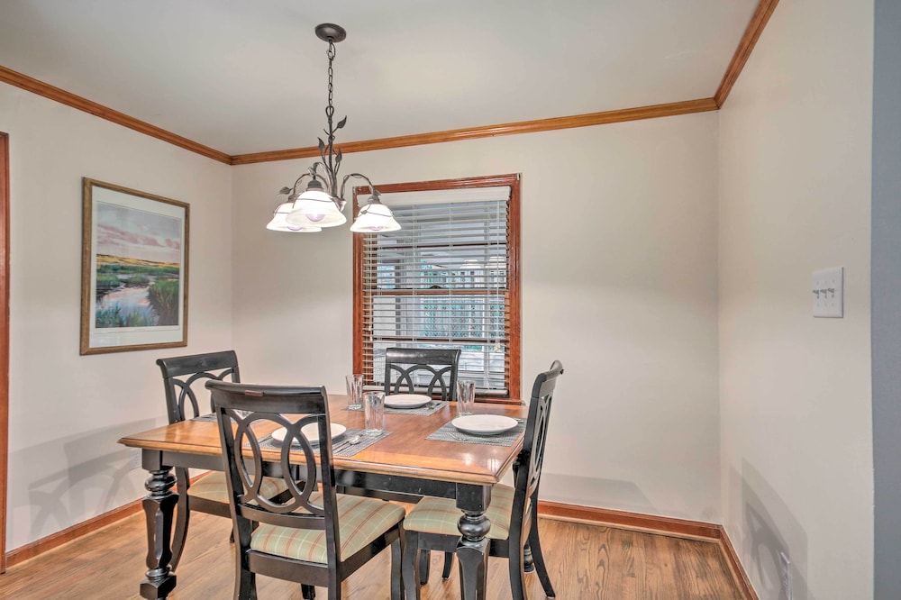 Cheery House, 0.3 Mi to Augusta National Golf