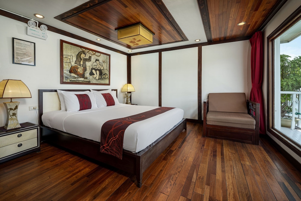 Indochina Sails Ha Long Bay view 5