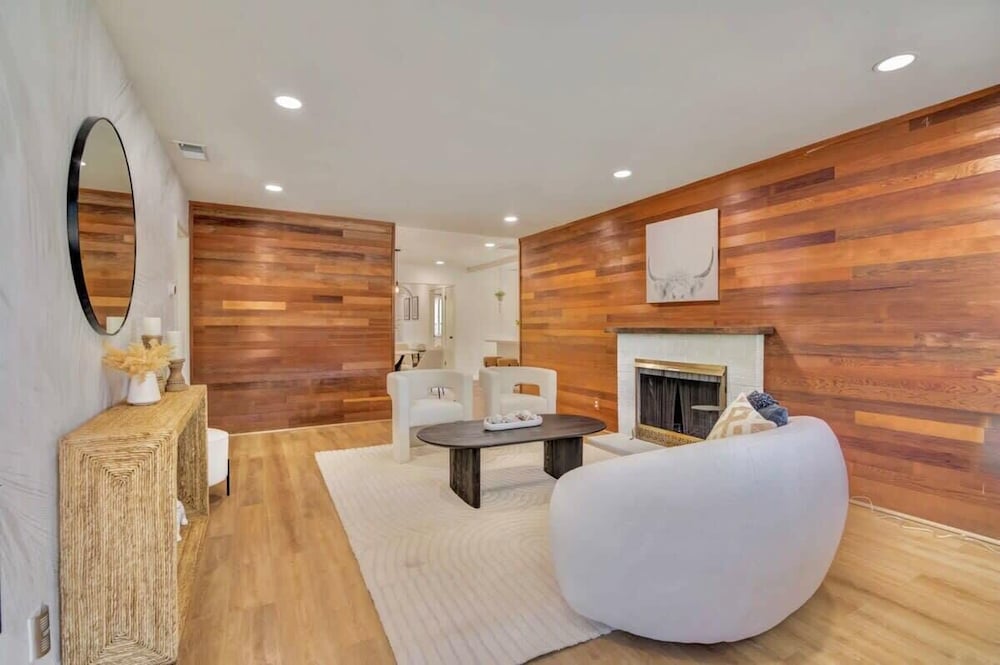 @ Marbella Lane - Stylish Cozy4br in Siliconvalley