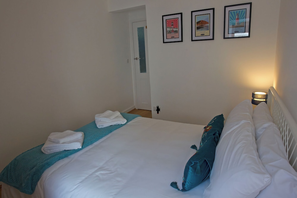 Harbour Retreat