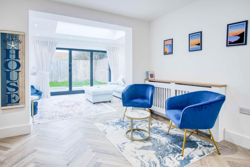 Hatherleigh Drive - 2 Bedroom House - Mumbles