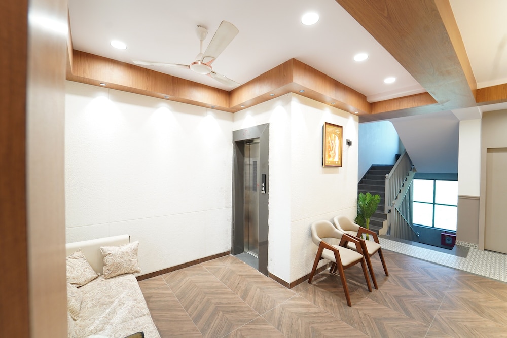 Plumeria Hotel