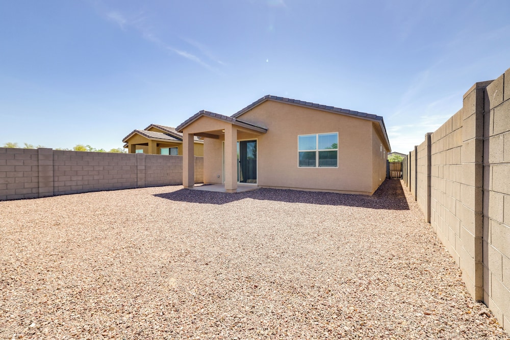 Hike, Explore & More: Phoenix Area Getaway