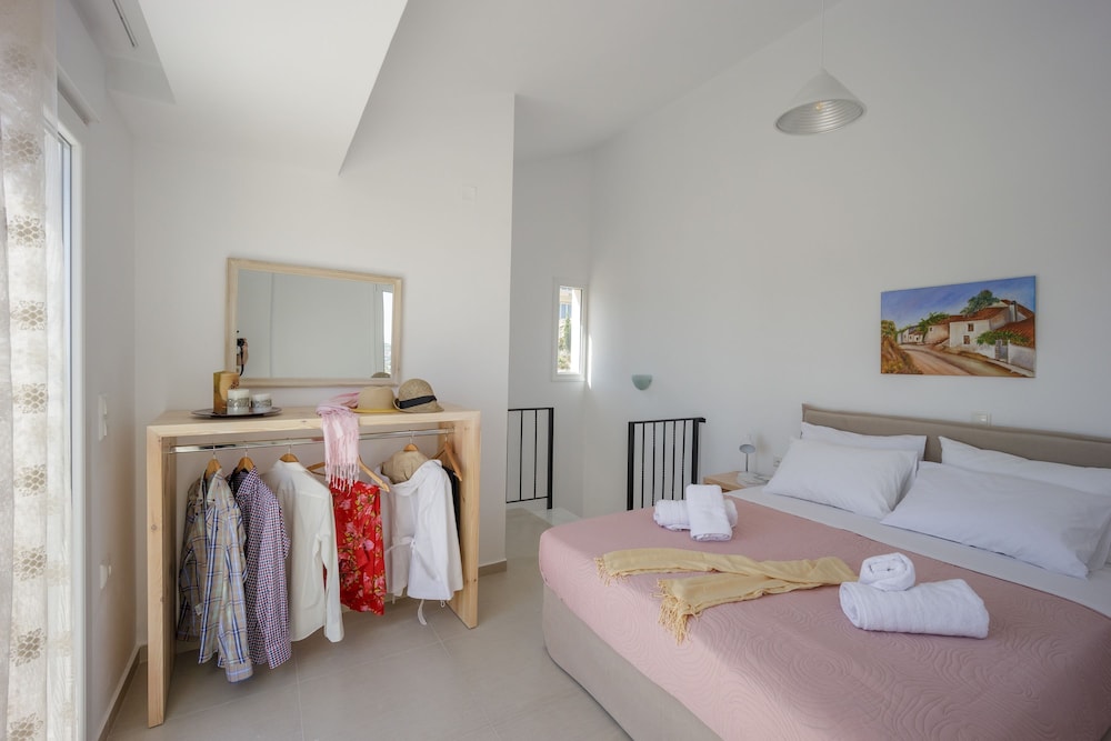 Blue Hills Villas by Estia Green 3