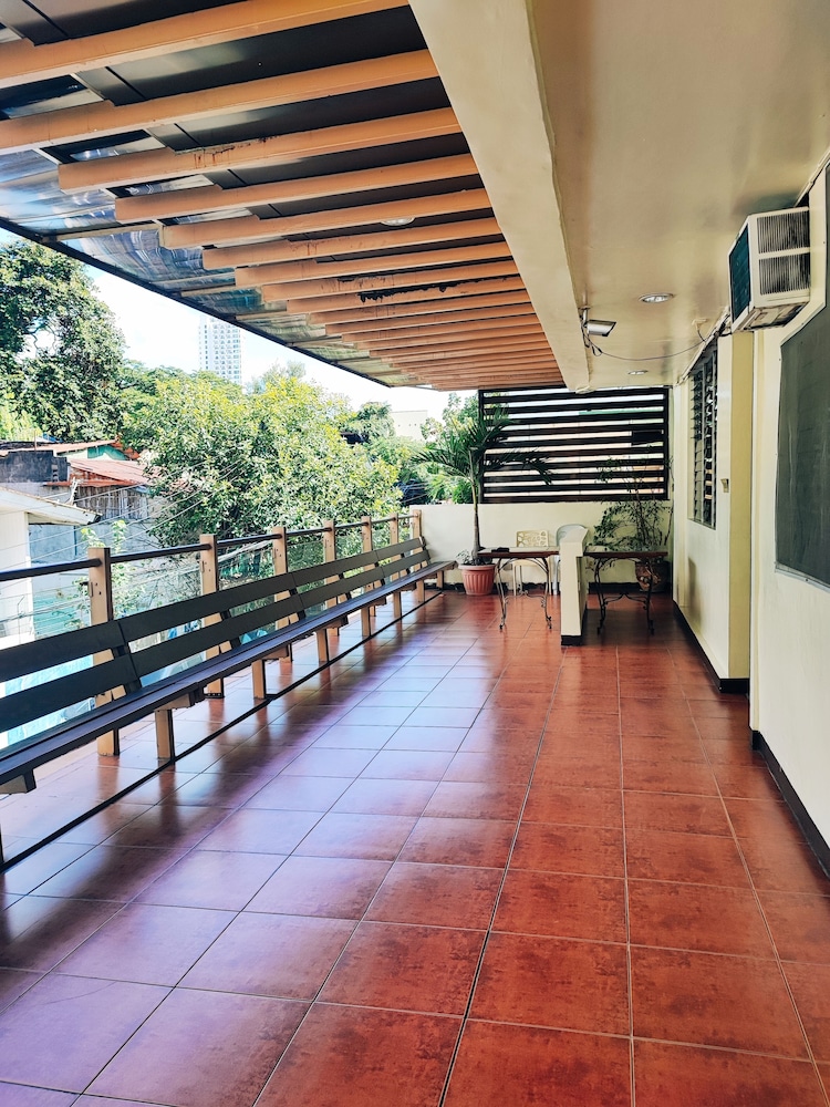 Cebu Vacations - Goland Pension House and Dormitory - Property Image 5