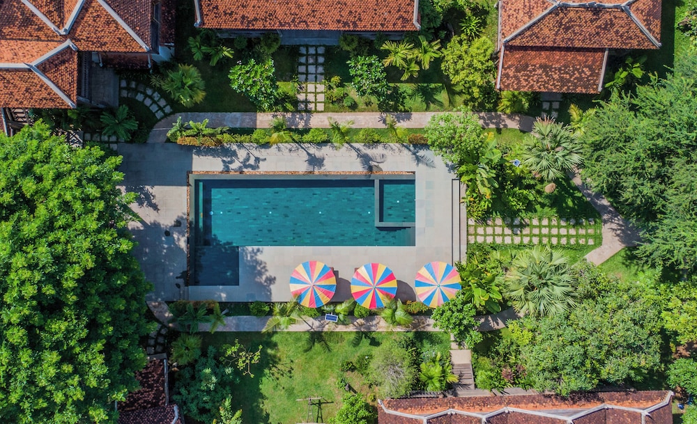 PHUM KHMER LODGE