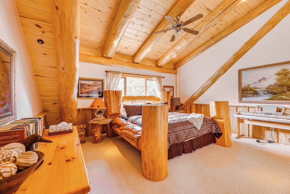 Scenic Payson Cabin! Fireplace + Wraparound Patio view 4