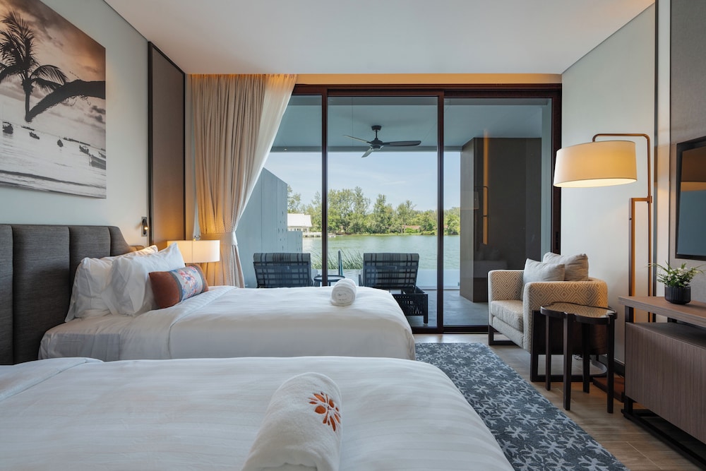 ANGSANA Oceanview in Laguna area