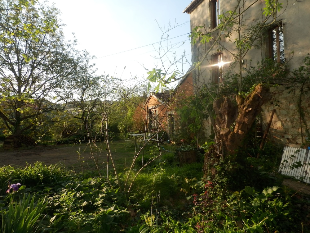 Le Moulin des Marionnettes view 5