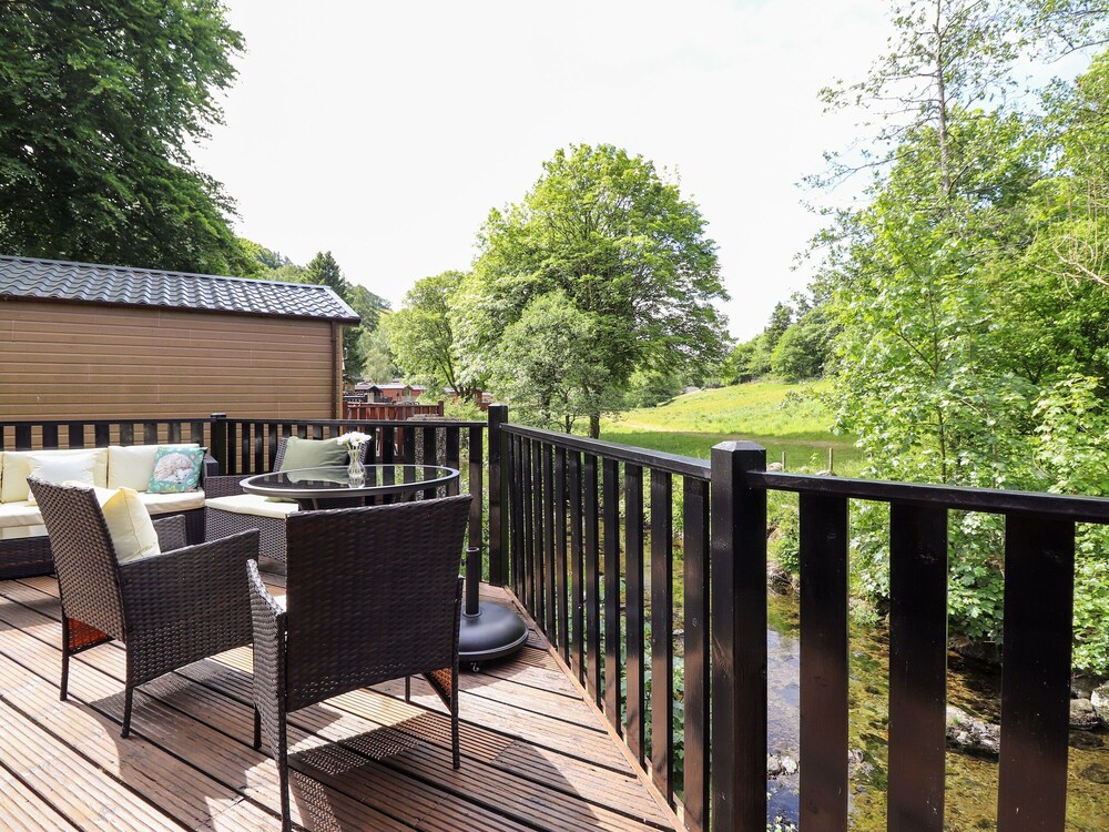 Nutkins Lodge