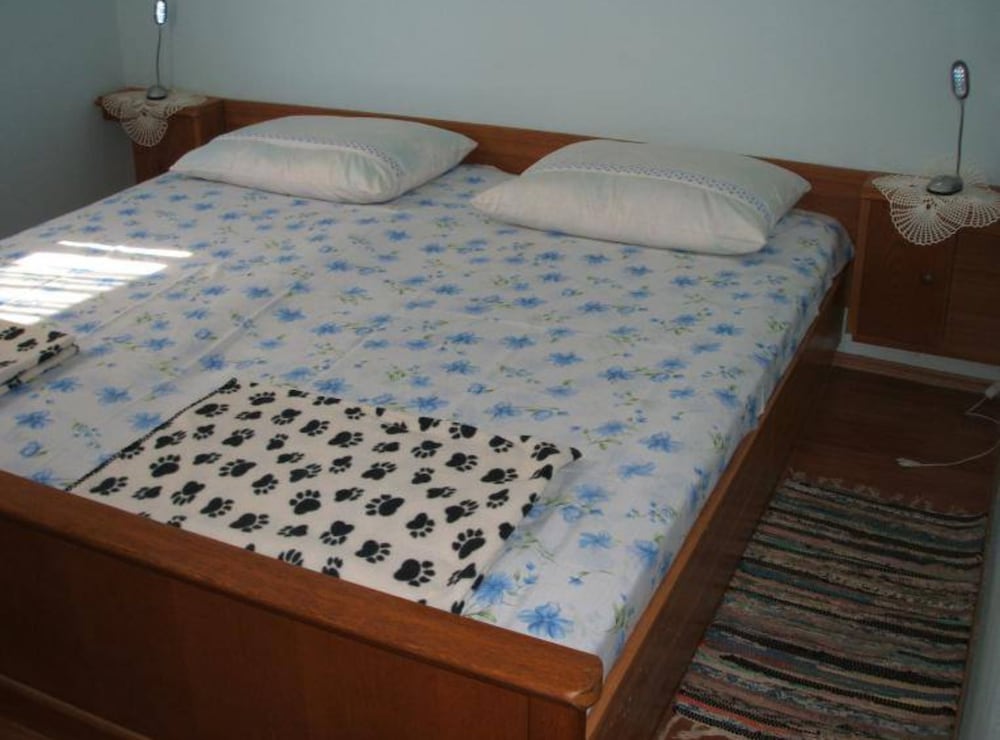 Apartments Roksandić