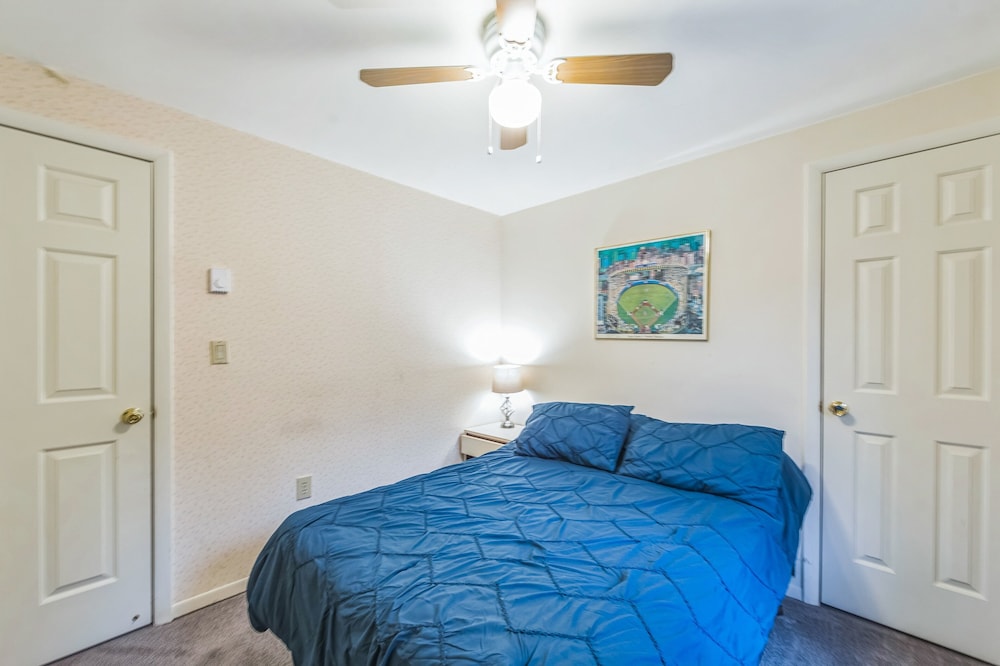 Powder Pass 11j - Cozy End Unit Retreat 3 Bedroom Townhouse by The Summit at Gore Mountain