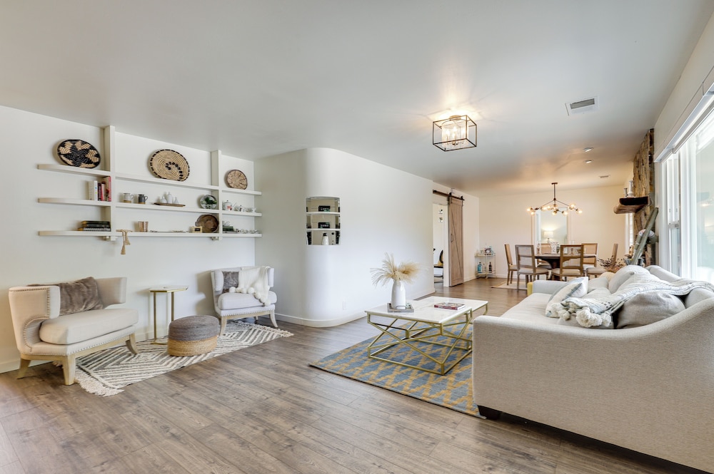 Sonoma County Vacation Rental w/ Vineyard Views!