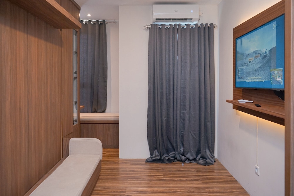 Cozy Studio Apartment at Sudimara Forestwalk