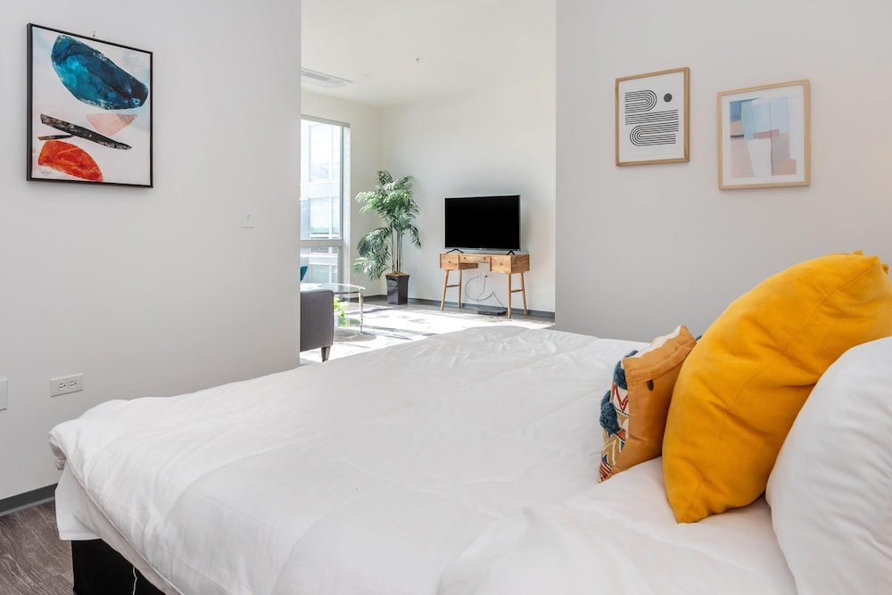 New & Modern Lux City Escape