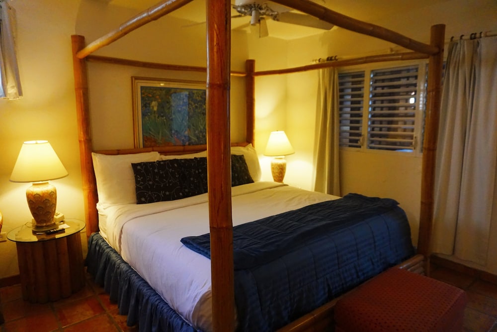 At Wind Chimes Boutique Hotel - Property Image 16