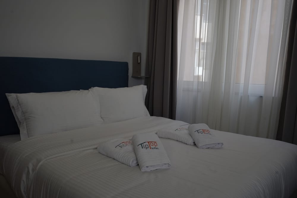 Tip Top Suites