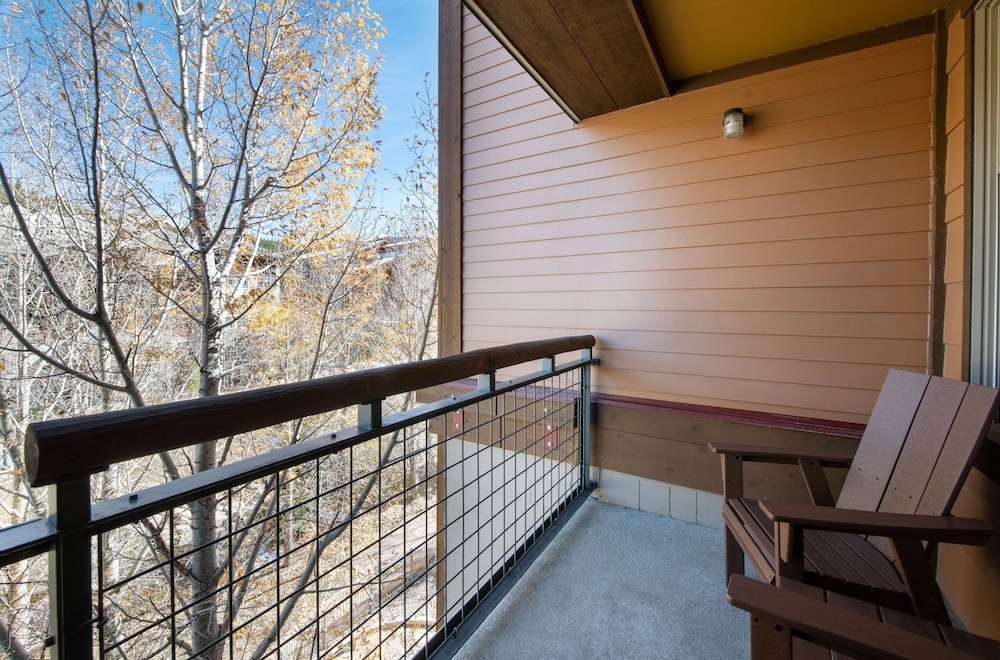 Premium Unit 2308 - 1br - Zephyr Mountain Lodge 1 Bedroom Condo