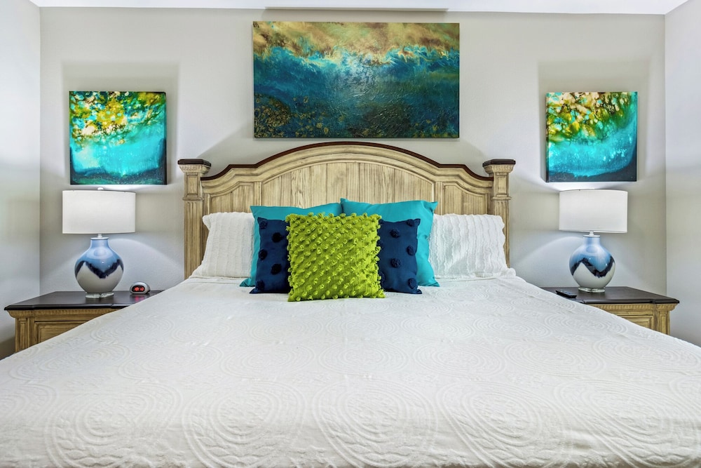 The Oasis at Orange Beach #1707 by Southern Vacation Rentals
