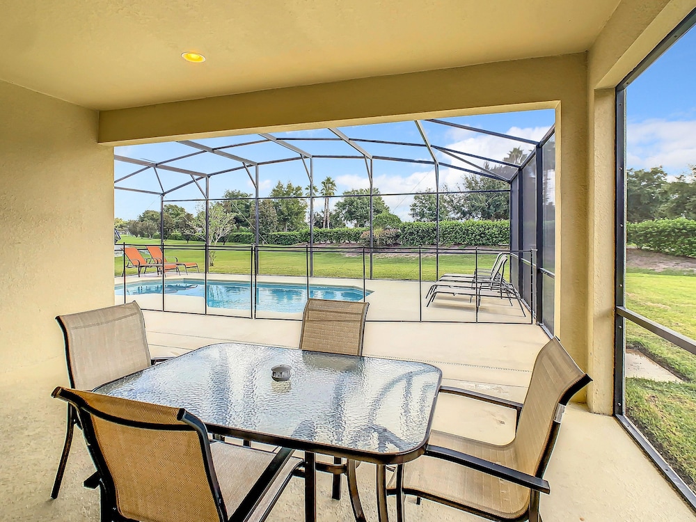 Family Oasis Near Disney - Pool Resort Access