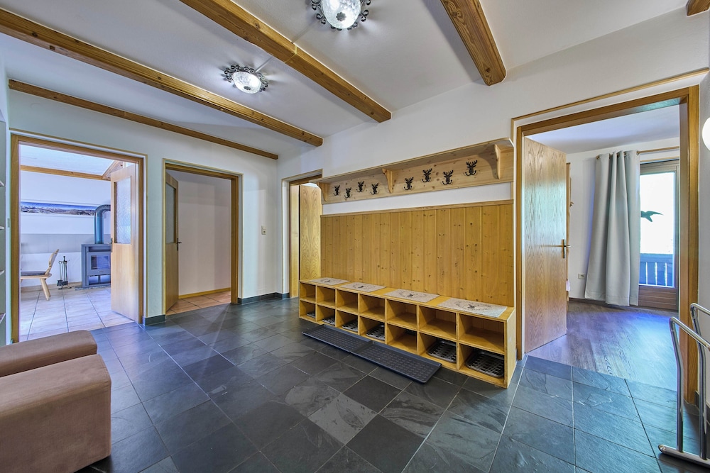 Apartments Enzian