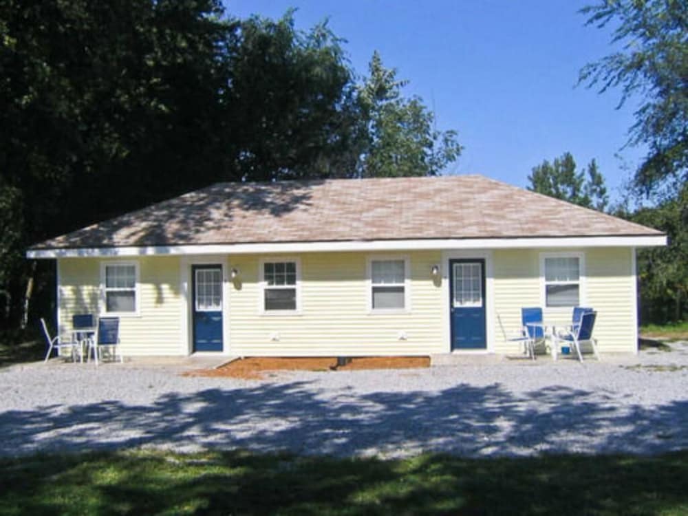 Blue Door Cottages