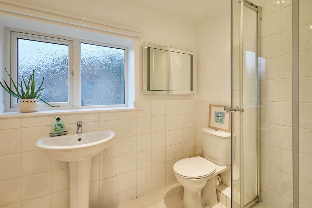 Host and Stay 36 Hardy Meadows