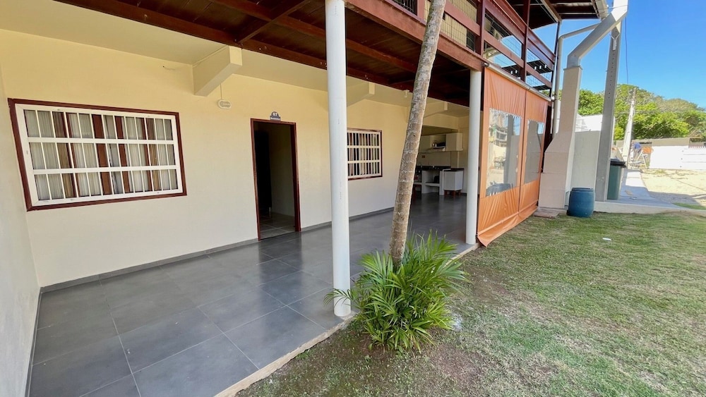 AP 07 Ala Bombinhas Residencial Solavir