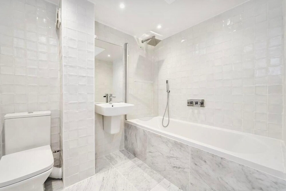 Stylish & Spacious 1 br Flat in Central Camden