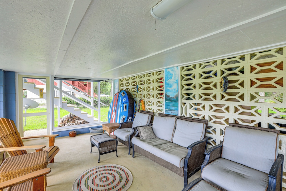 Dock + Screened Porch: Suwannee River Retreat!