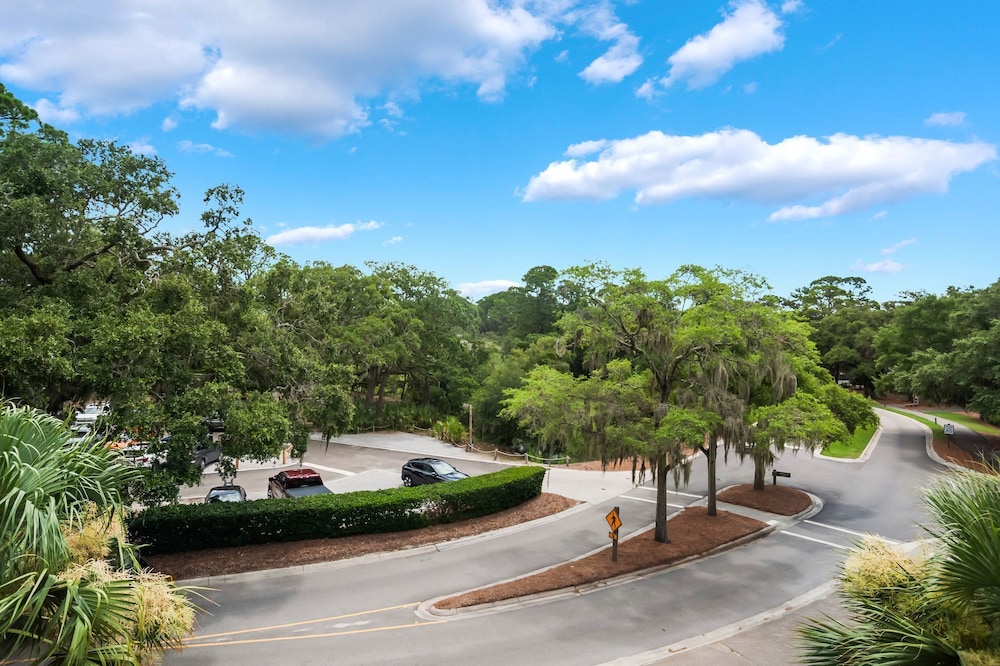 883 Ketch Court at The Sea Pines Resort