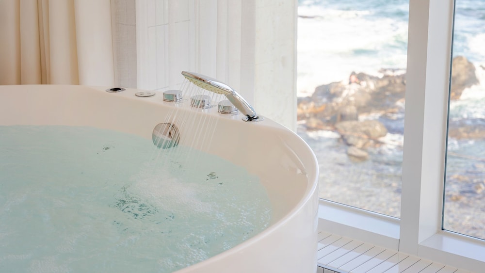 Donghae Badadam Ocean View Spa Pool Vill