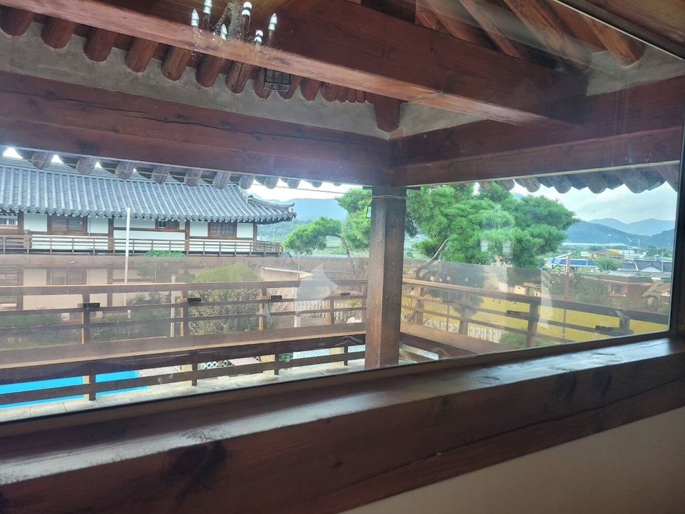 Gyeongju West Namsan Hanok Pension