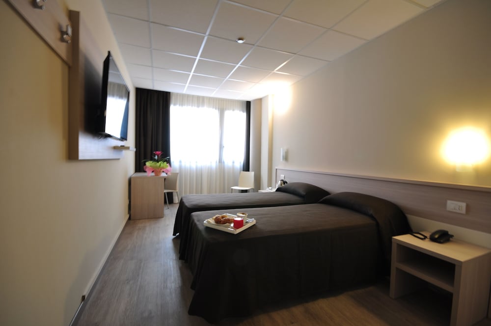 Best Quality Hotel Politecnico-2