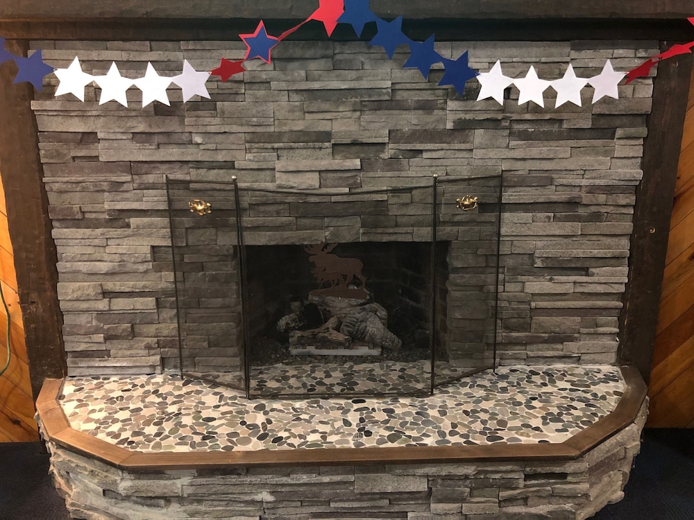 Eastern Inn & Suites
