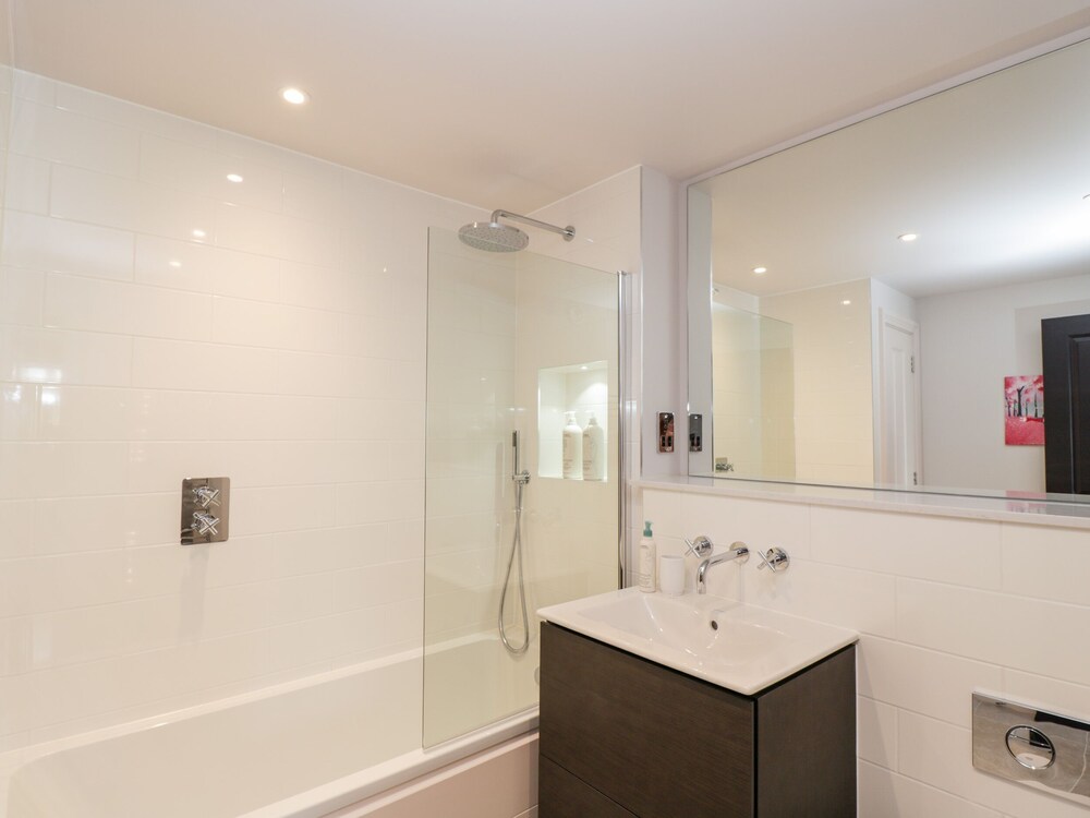 35 Hope Place