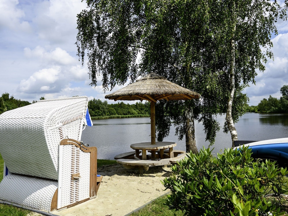 Family Home With Wellness and Tour Boat