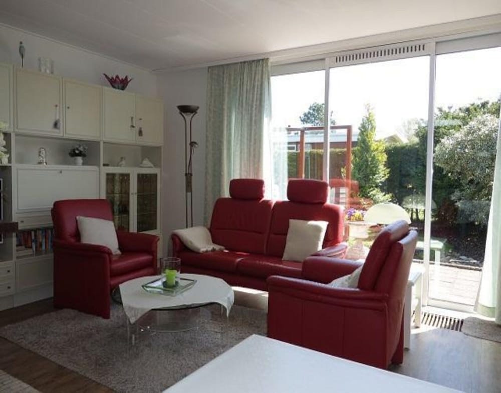 Family Bungalow Near the Beach and sea